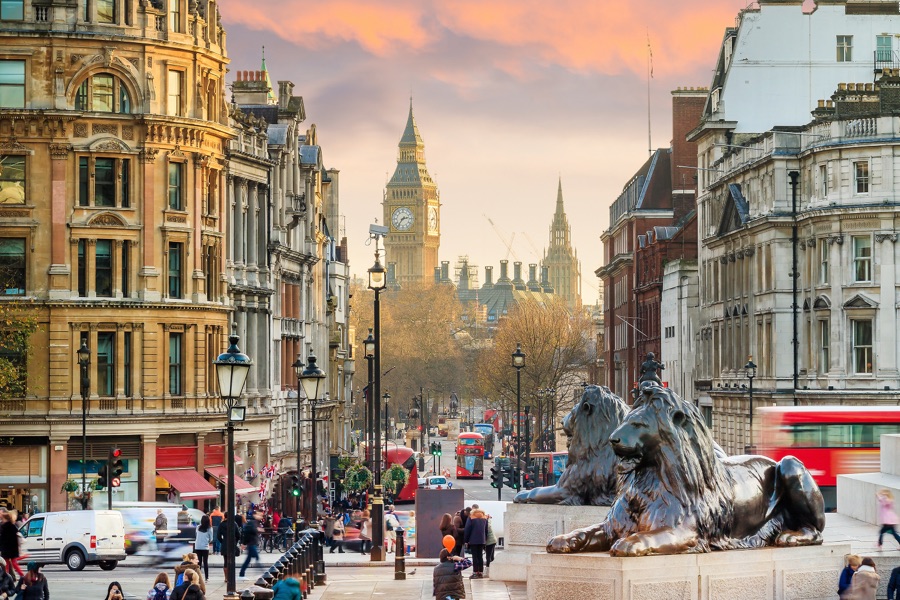 London street view toward Big Ben